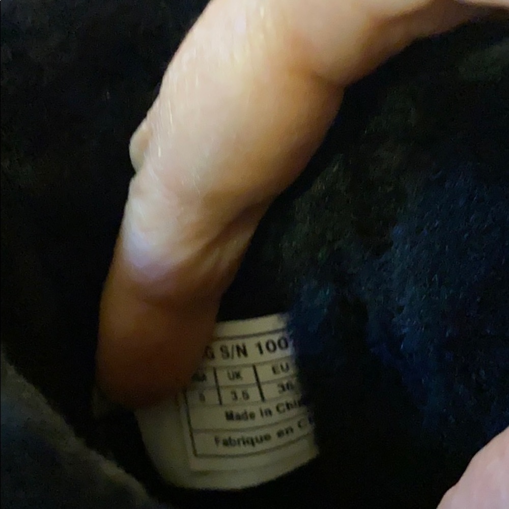 Ugg boot - Picture 5 of 5